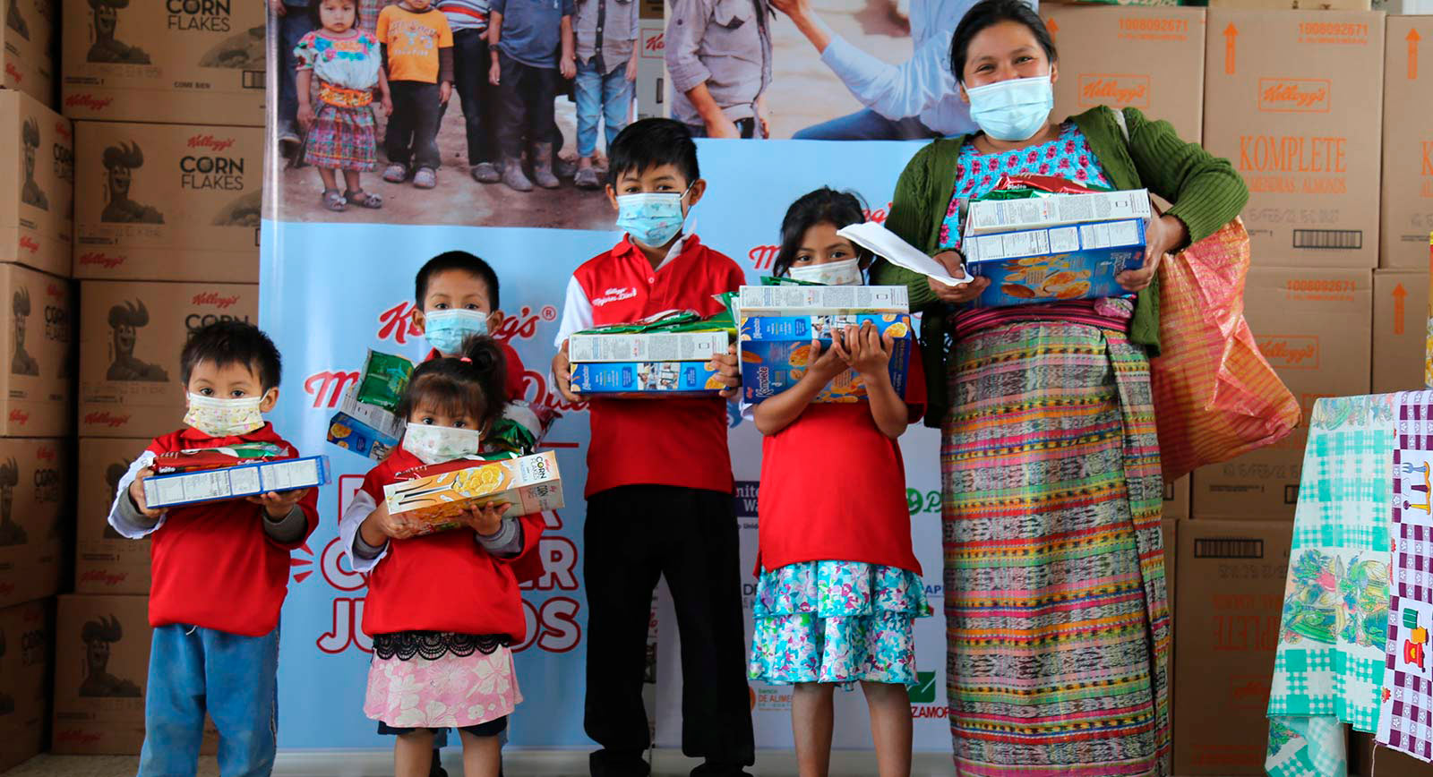 Ayudando a alimentar